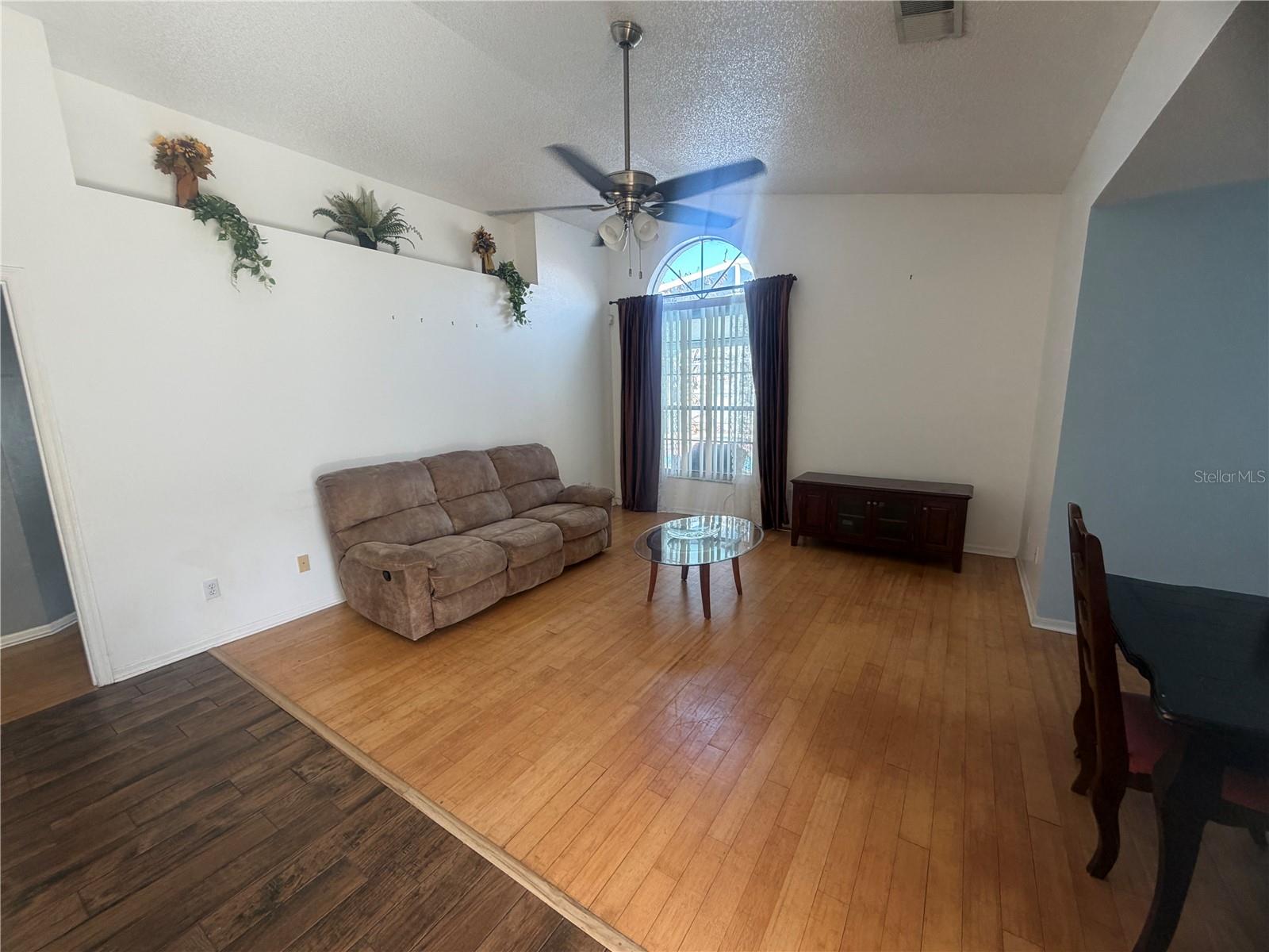 Image 4 of 22 For 3141 Arrow Drive