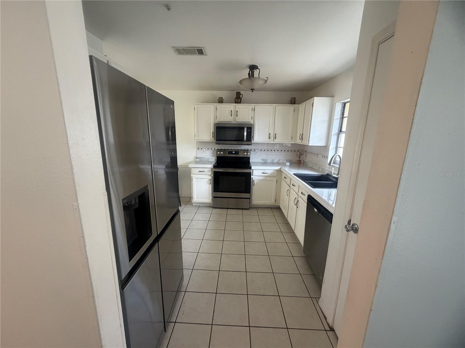 Image 6 of 22 For 3141 Arrow Drive