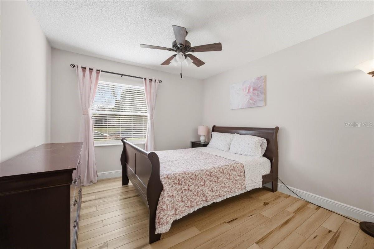 Image 11 of 21 For 506 Hager Drive