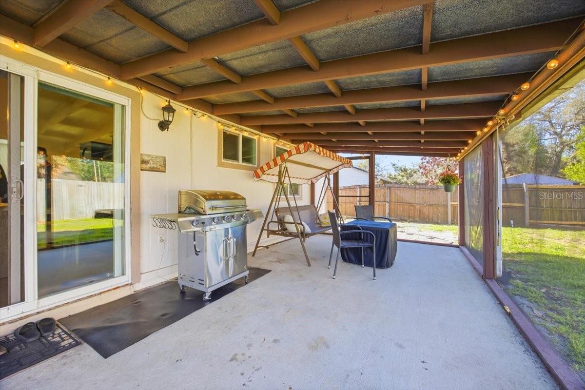 Image 16 of 21 For 506 Hager Drive