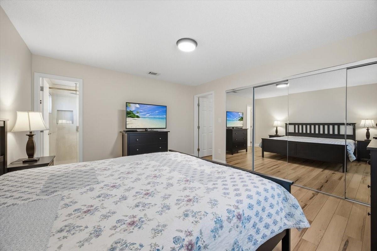 Image 8 of 21 For 506 Hager Drive