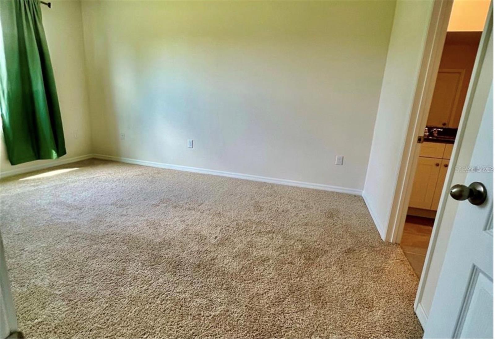 Image 4 of 4 For 992 Serchio Street