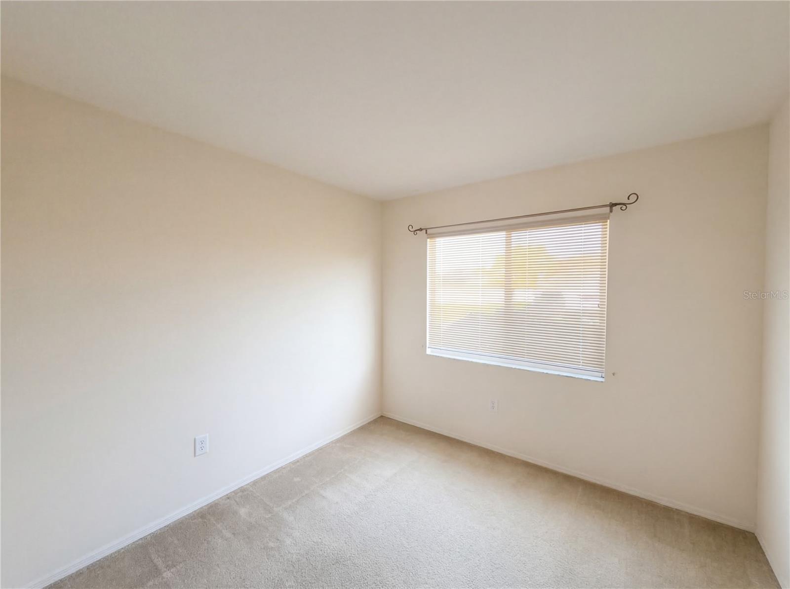 Image 16 of 20 For 4519 Reynolds Creek Avenue