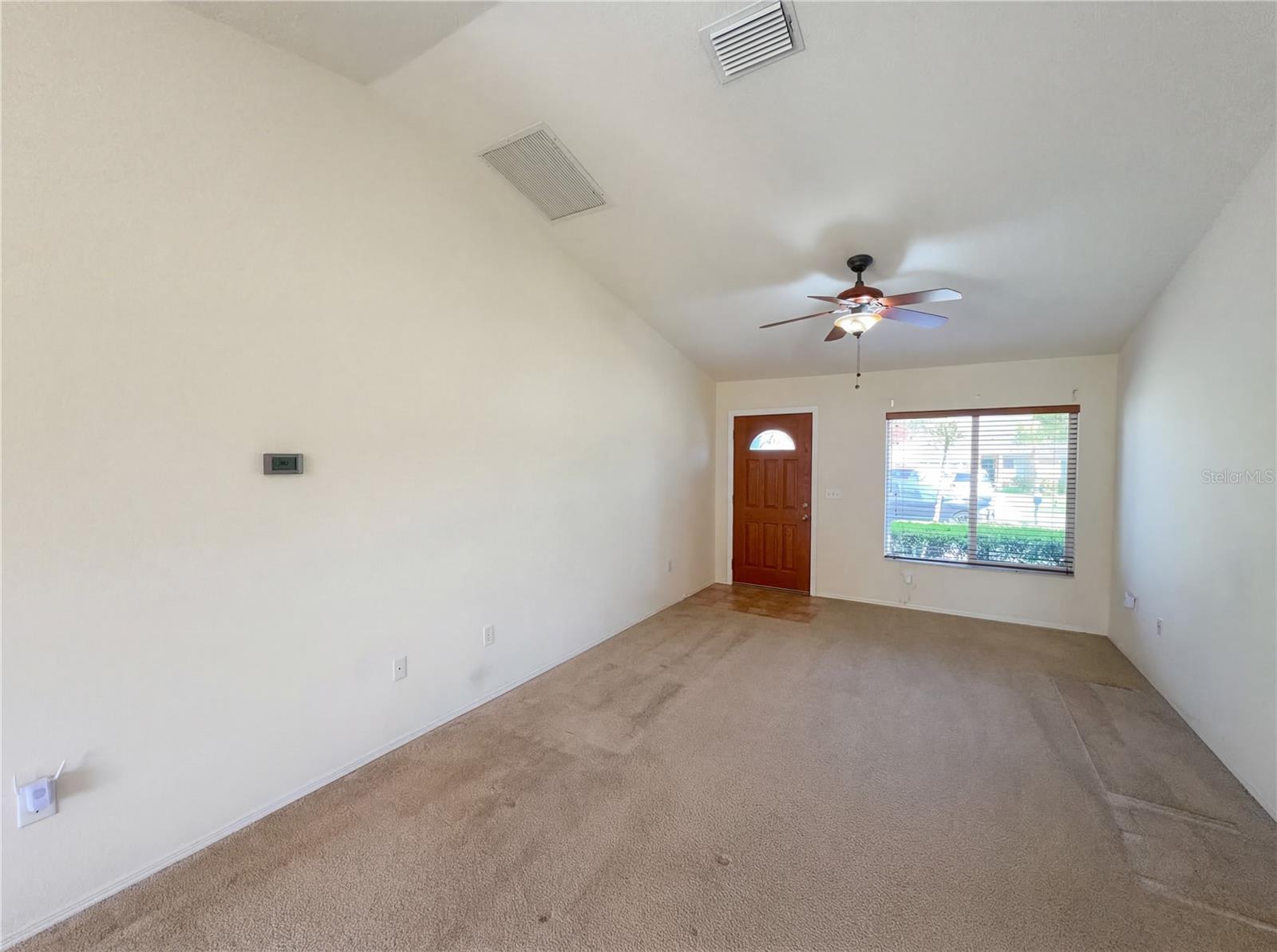 Image 3 of 20 For 4519 Reynolds Creek Avenue