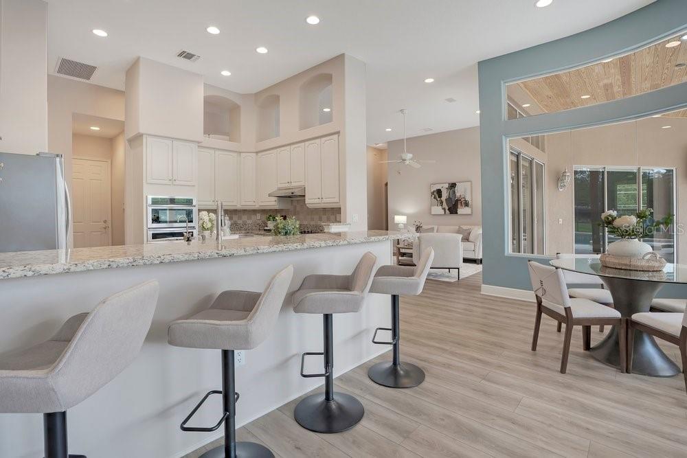 Image 14 of 59 For 1826 Windermeredown Place