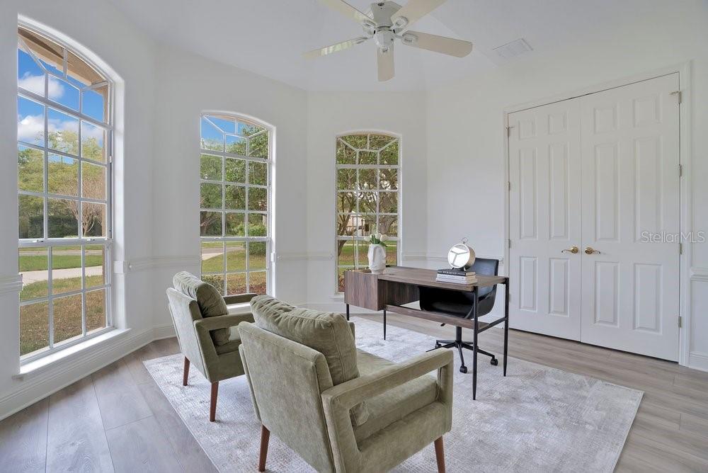 Image 24 of 59 For 1826 Windermeredown Place