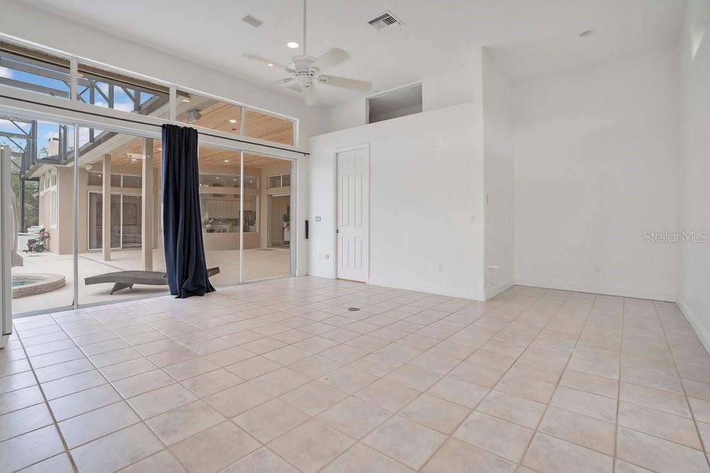 Image 36 of 59 For 1826 Windermeredown Place