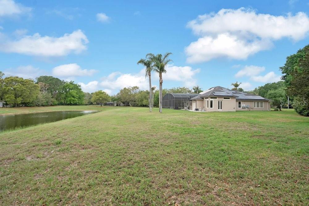 Image 42 of 59 For 1826 Windermeredown Place