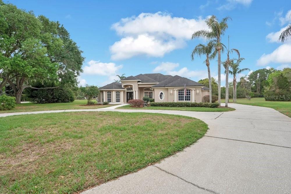 Image 45 of 59 For 1826 Windermeredown Place