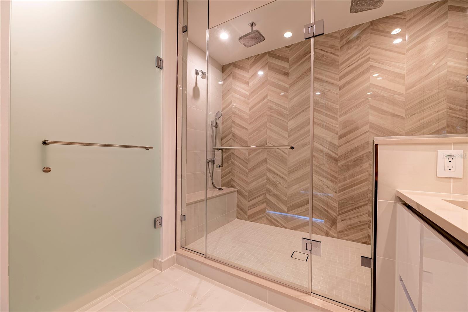 Image 24 of 64 For 400 Central Avenue 1106