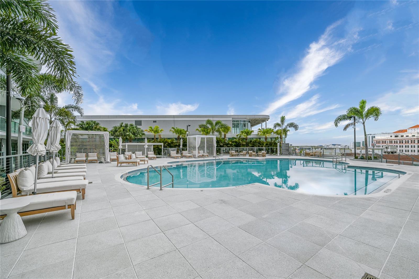 Image 47 of 64 For 400 Central Avenue 1106