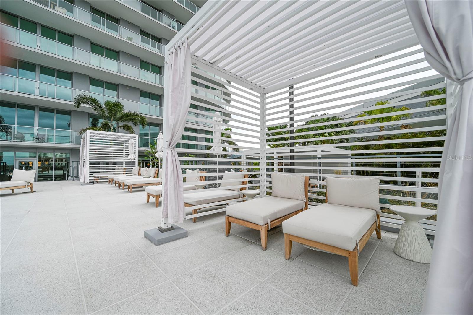 Image 52 of 64 For 400 Central Avenue 1106