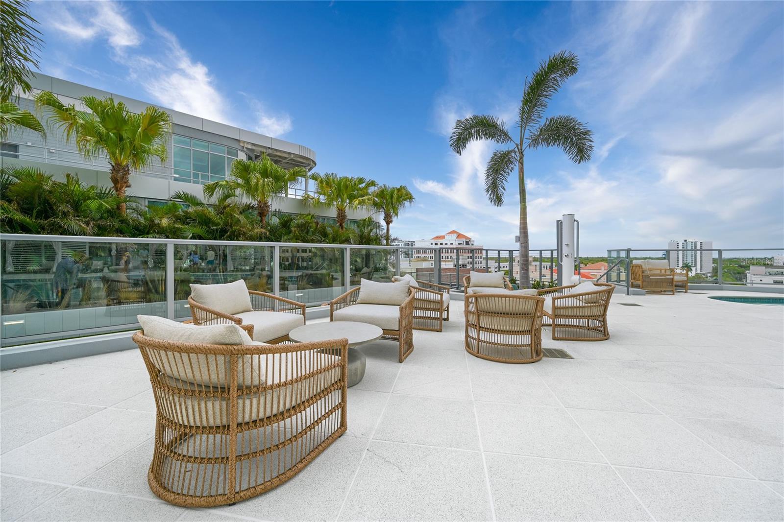 Image 53 of 64 For 400 Central Avenue 1106