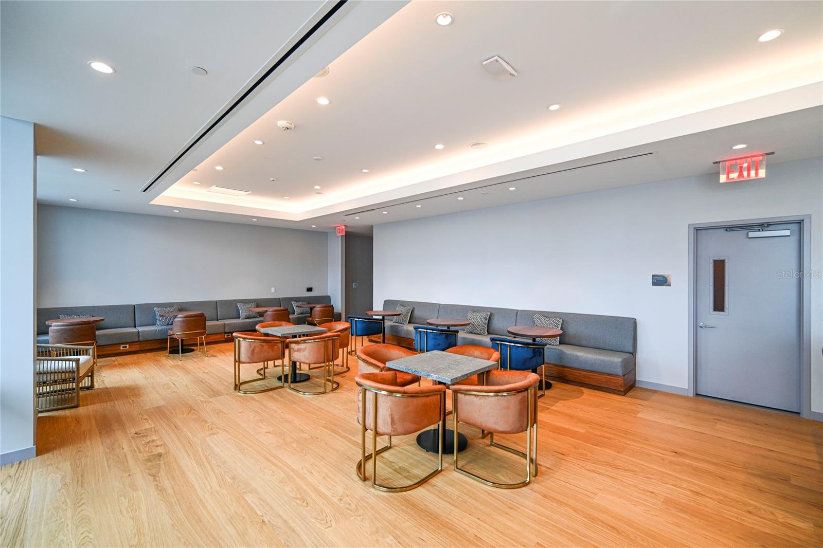 Image 58 of 64 For 400 Central Avenue 1106