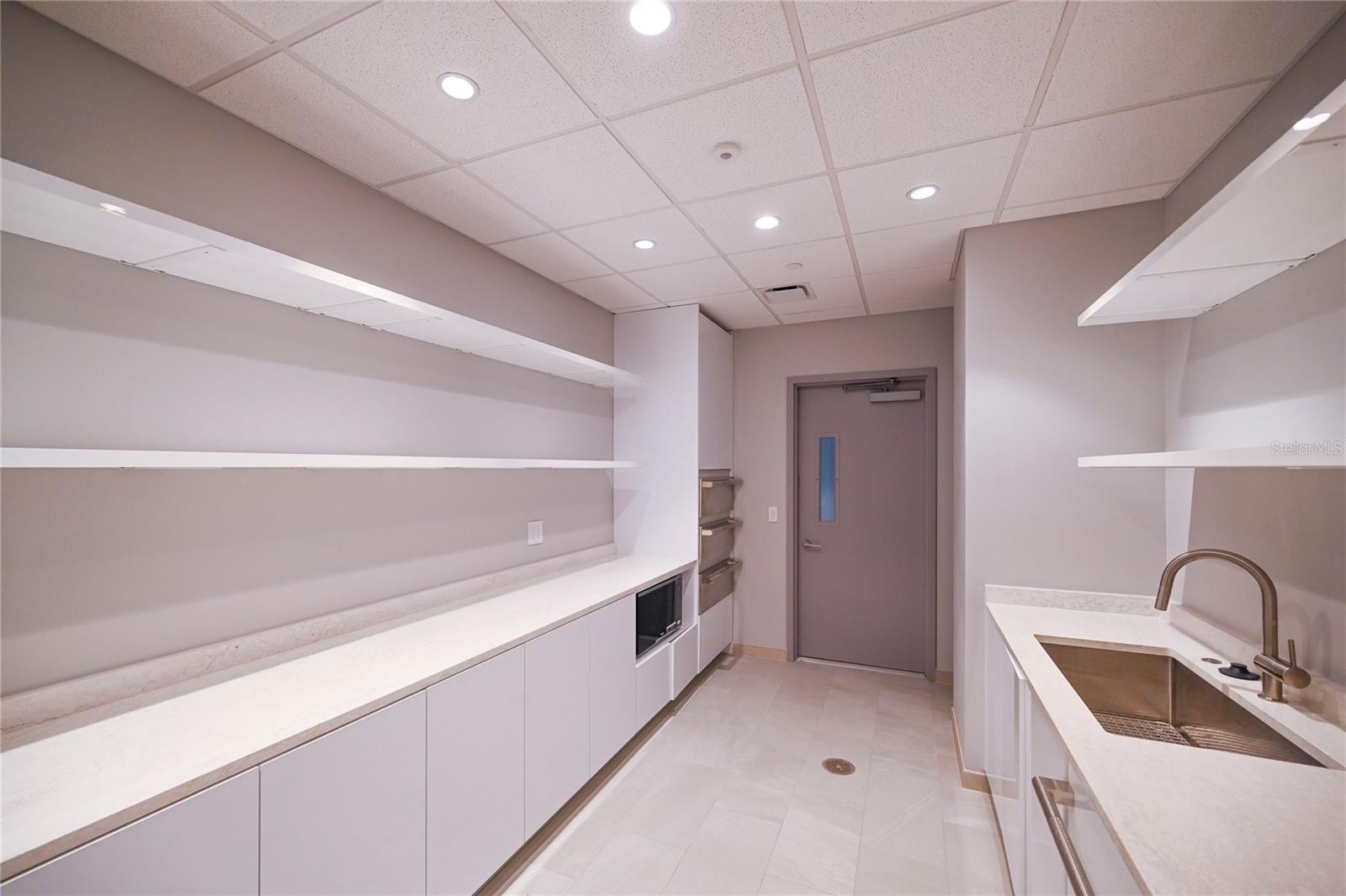 Image 62 of 64 For 400 Central Avenue 1106