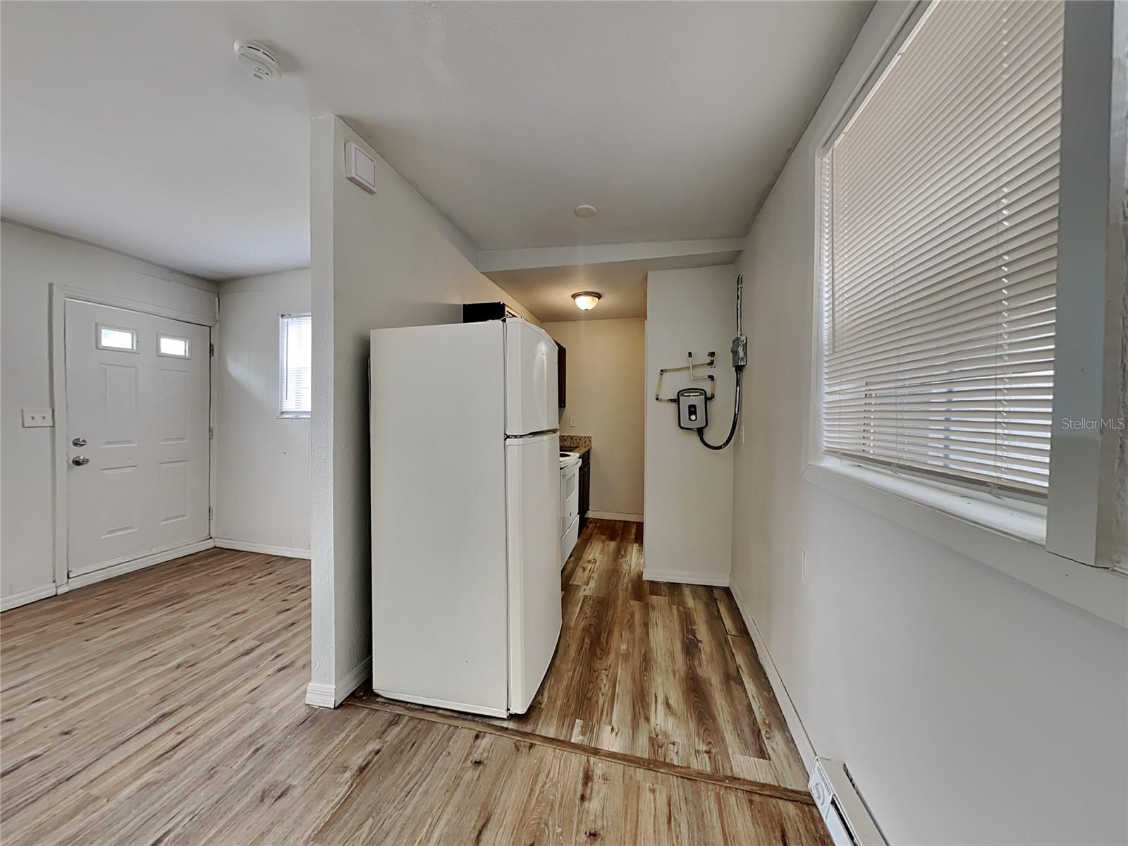 Image 9 of 15 For 307 Montgomery Avenue A