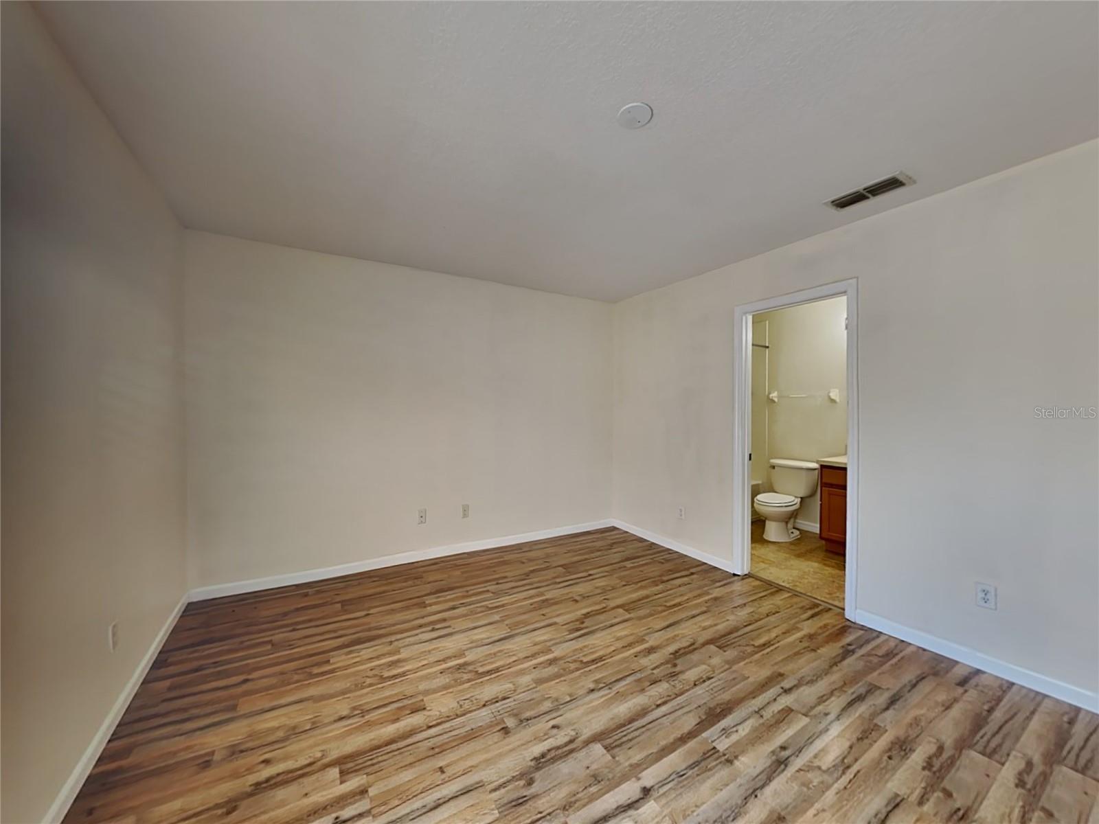 Image 12 of 15 For 3766 Collingwood Lane