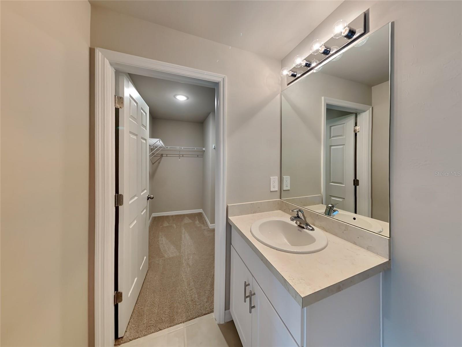 Image 14 of 15 For 3522 Gillot Boulevard