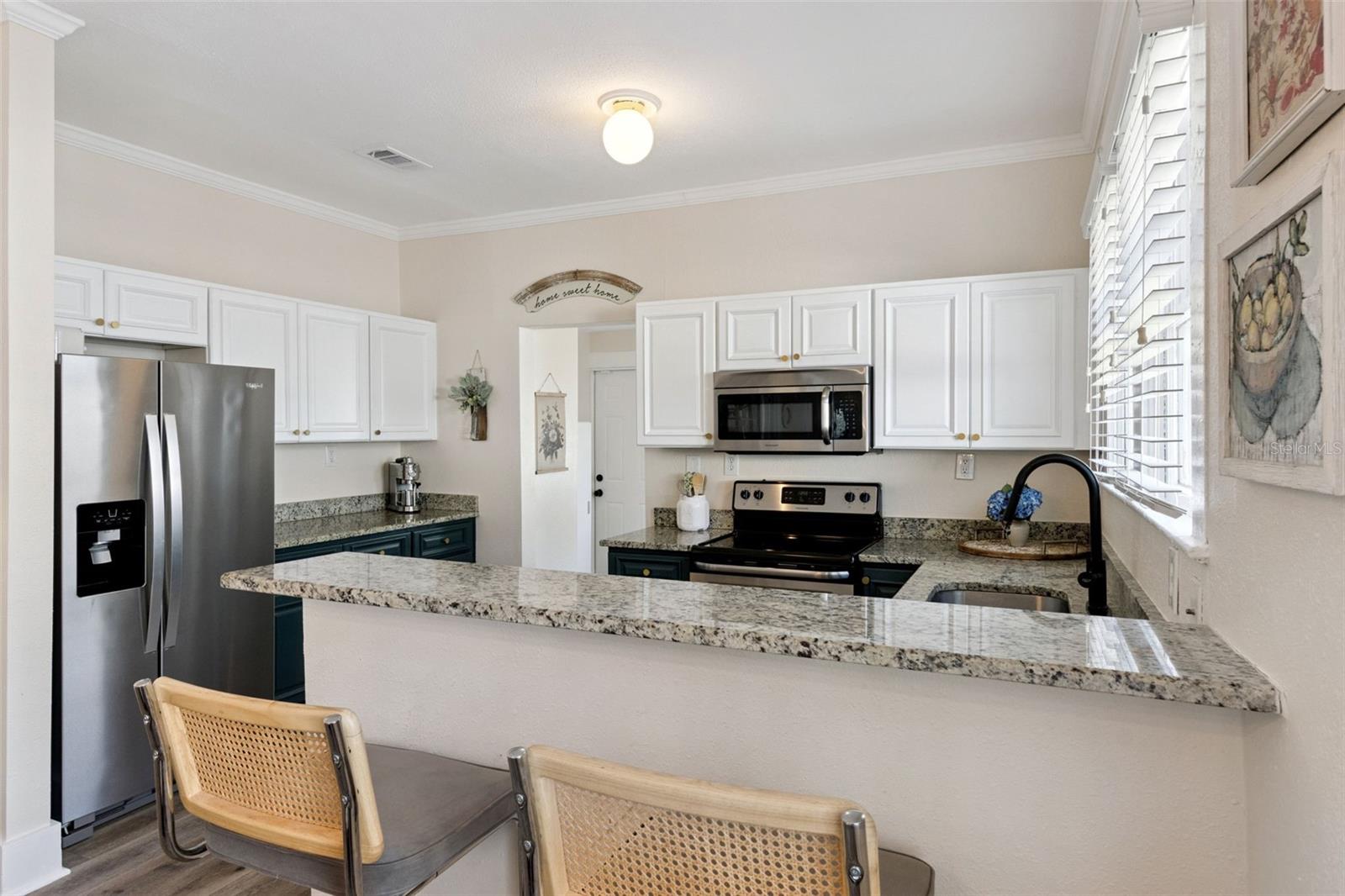 Image 19 of 33 For 812 Paris Street