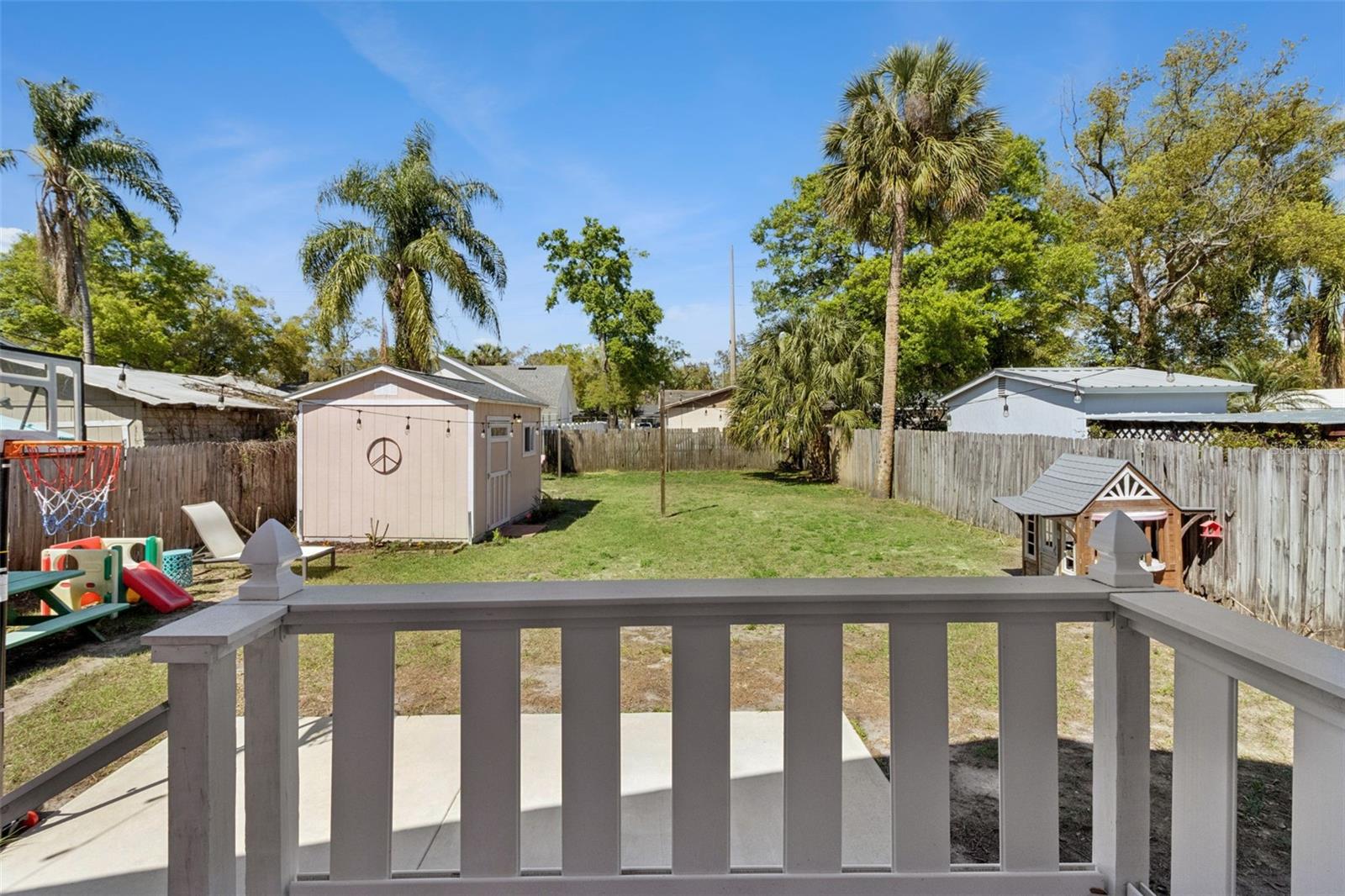 Image 30 of 33 For 812 Paris Street