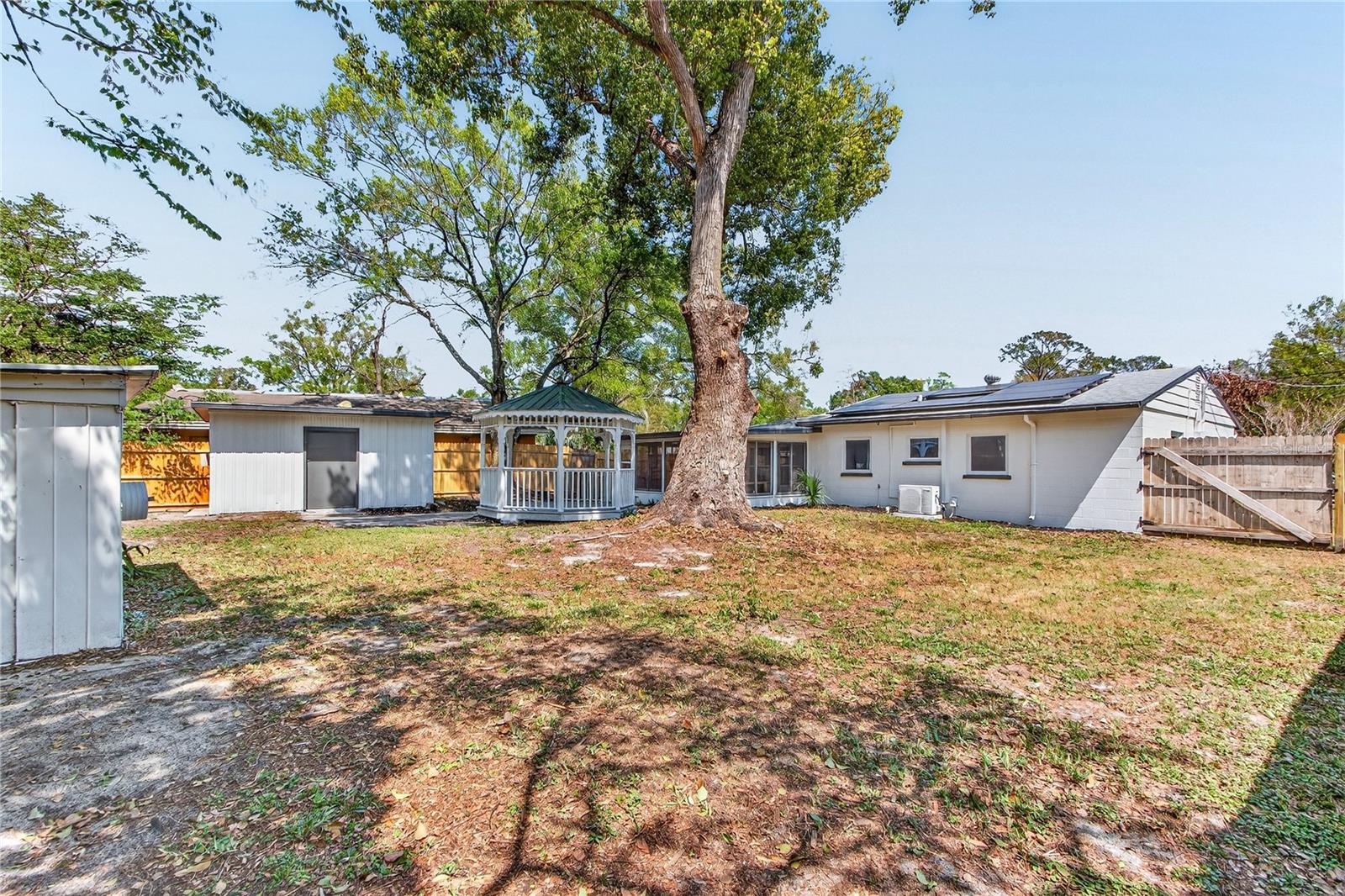 Image 22 of 35 For 2618 Elm Avenue