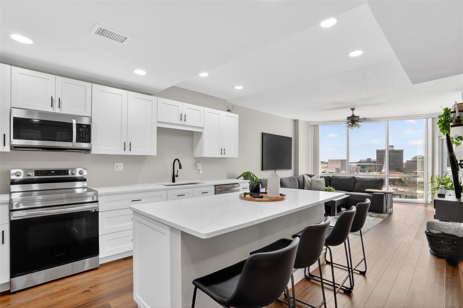 Image 6 of 29 For 322 Central Boulevard 1207