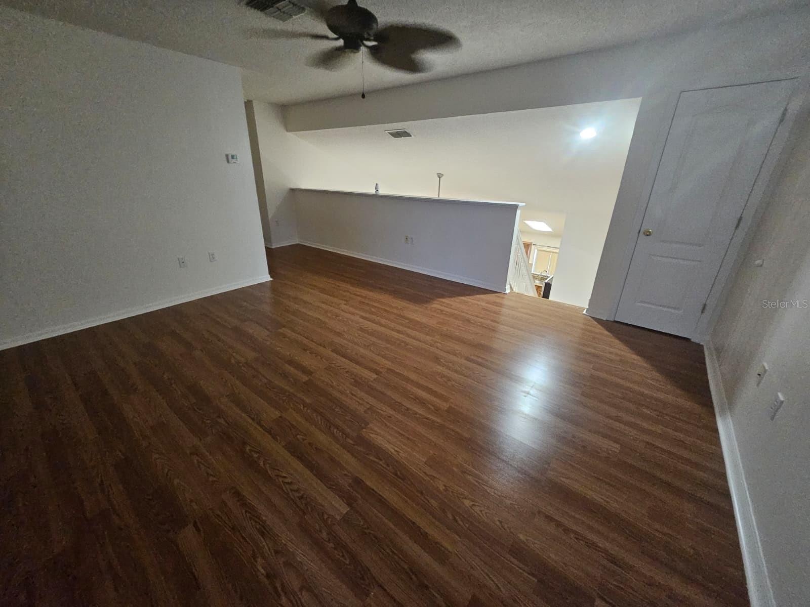 Image 11 of 37 For 3985 Andover Cay Boulevard