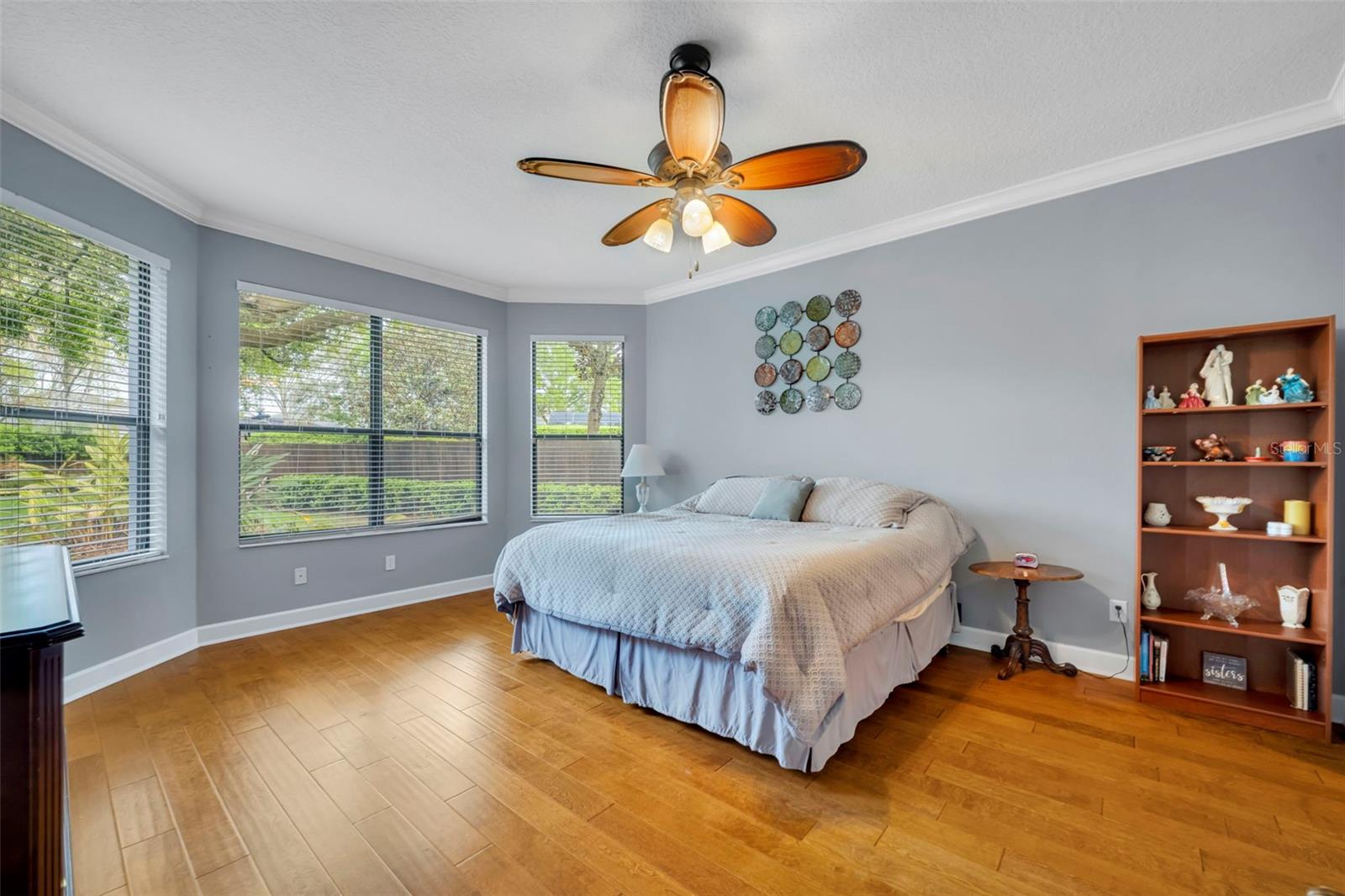 Listing photo id 16 for 792 Blairmont Lane