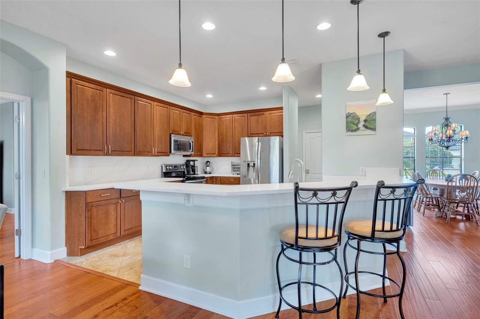 Listing photo id 0 for 792 Blairmont Lane