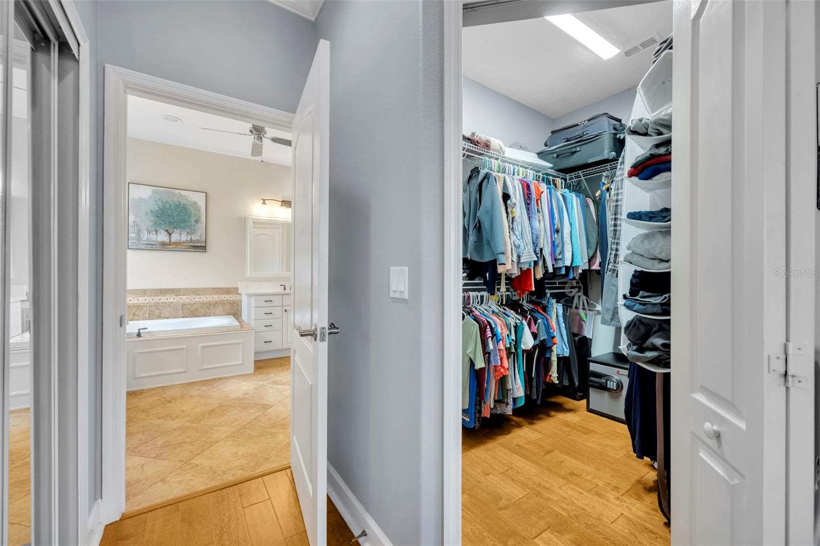 Listing photo id 20 for 792 Blairmont Lane