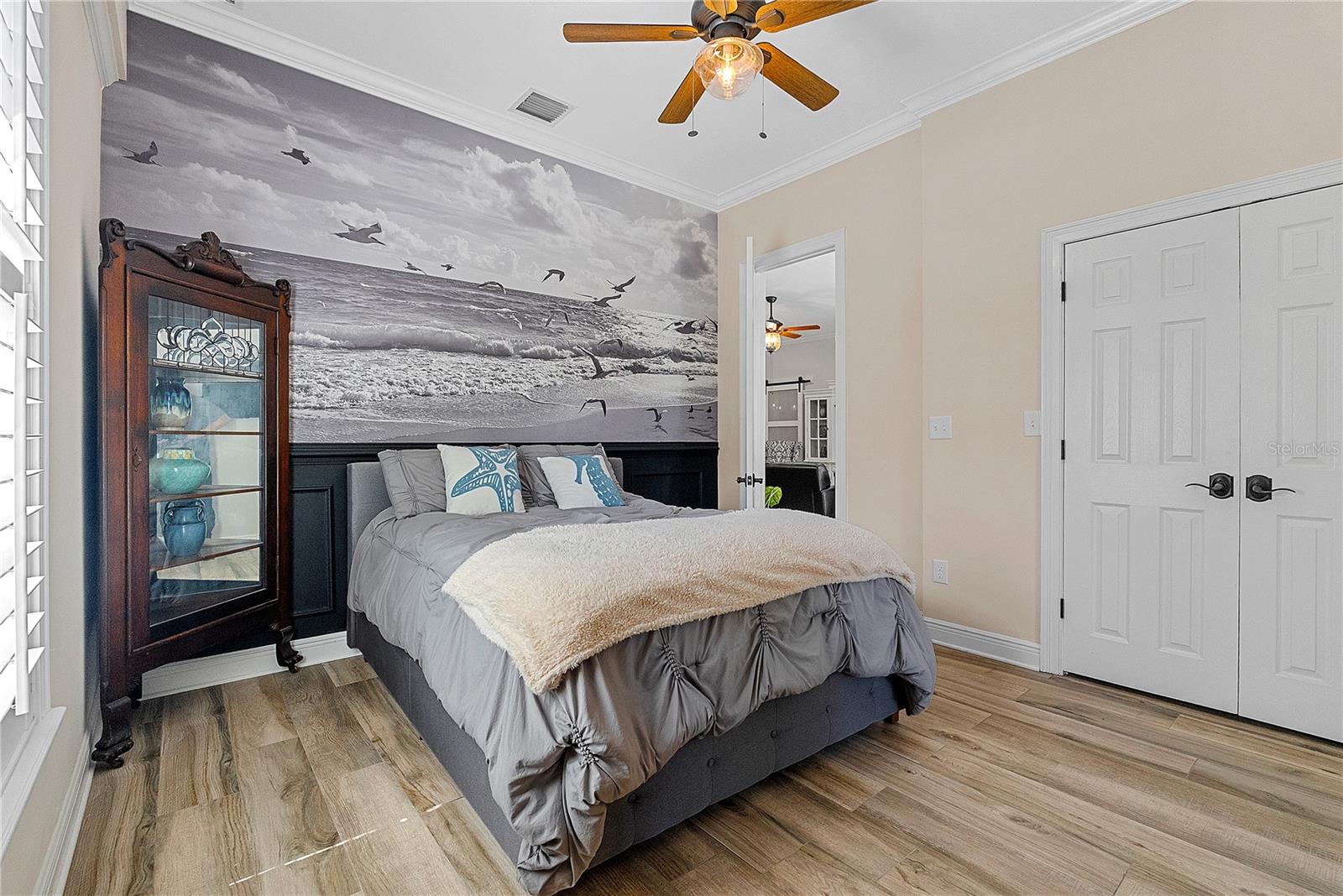 Image 19 of 41 For 8411 Woburn Court