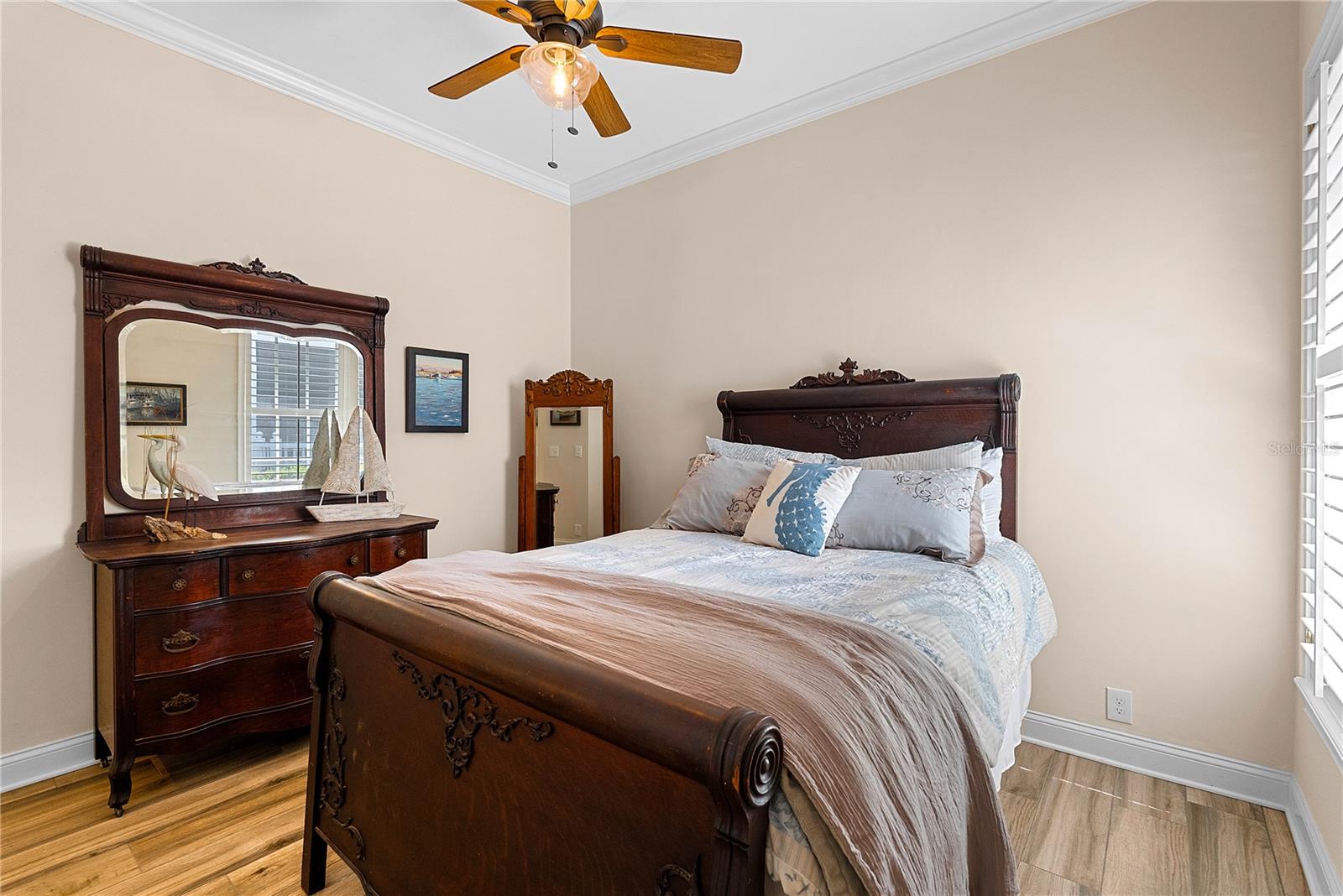 Image 23 of 41 For 8411 Woburn Court