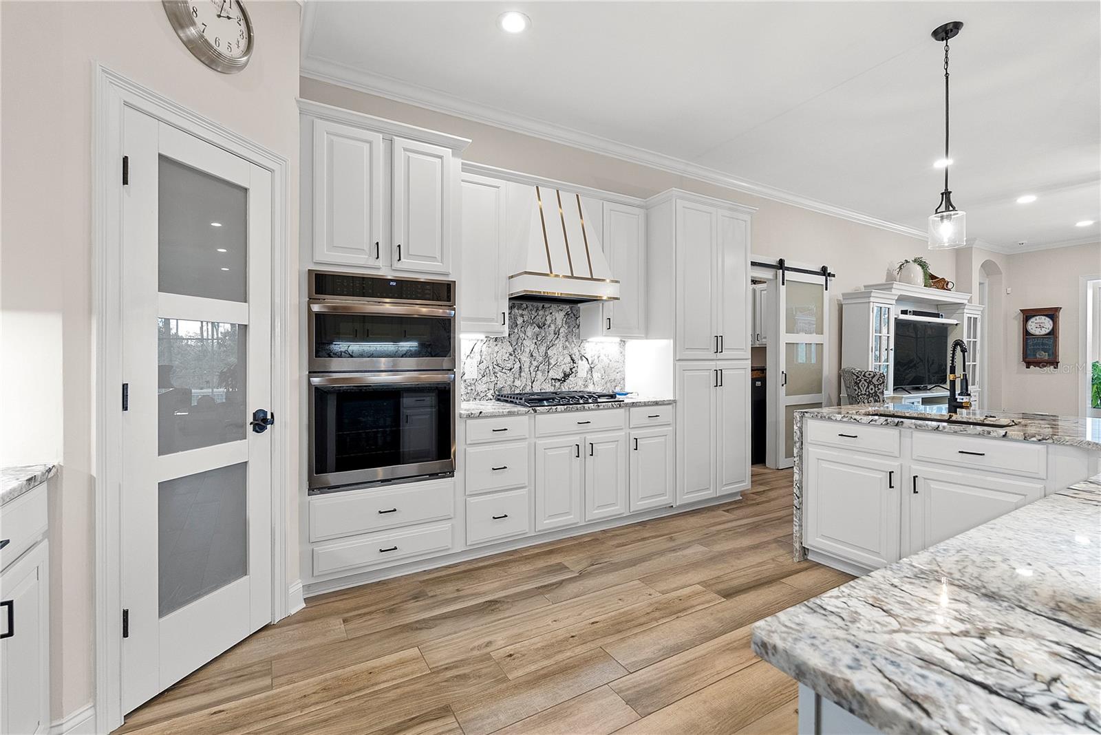 Image 6 of 41 For 8411 Woburn Court