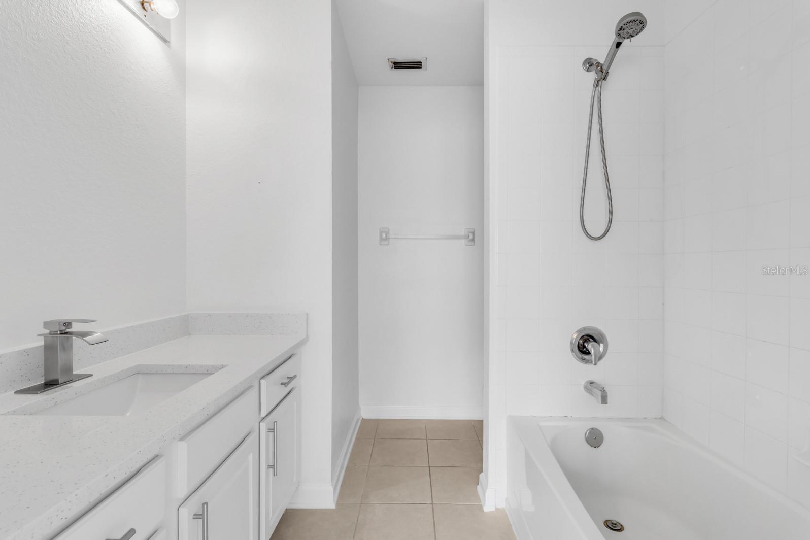 Image 18 of 33 For 1130 Purdue Lane