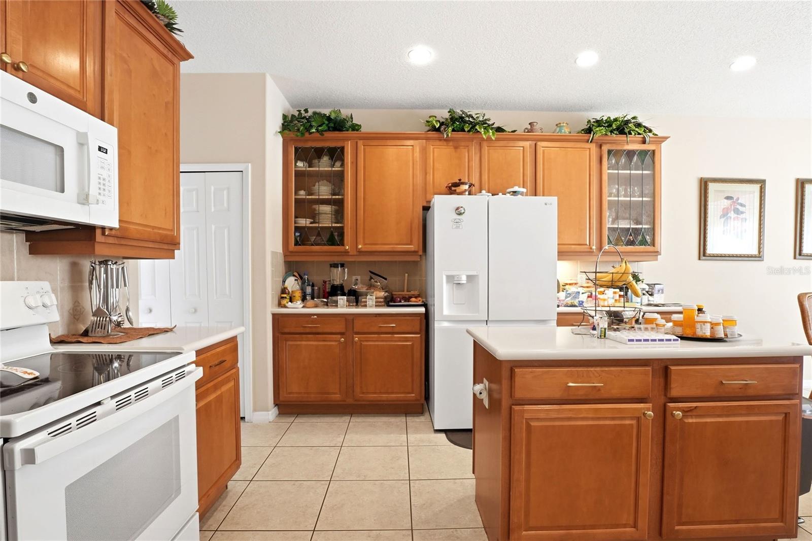 Image 26 of 71 For 2714 Plumberry Avenue