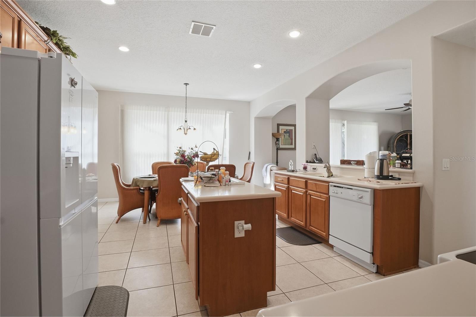 Image 30 of 71 For 2714 Plumberry Avenue