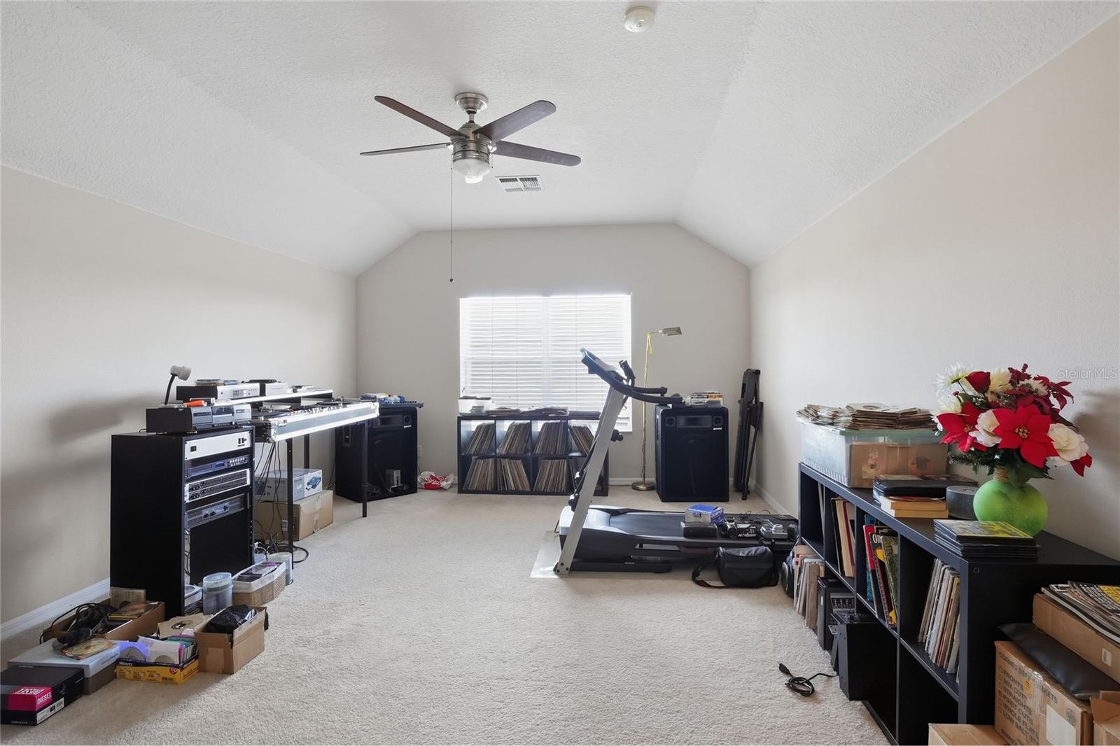 Image 59 of 71 For 2714 Plumberry Avenue