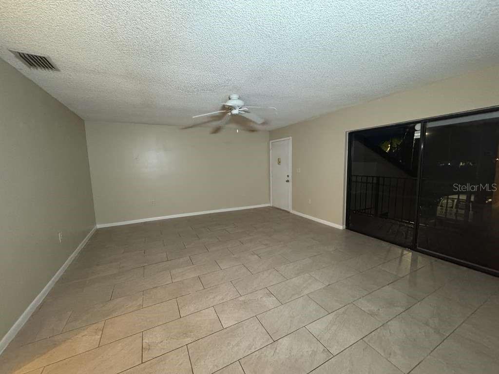 Image 5 of 22 For 2050 Oleander Boulevard 10-206