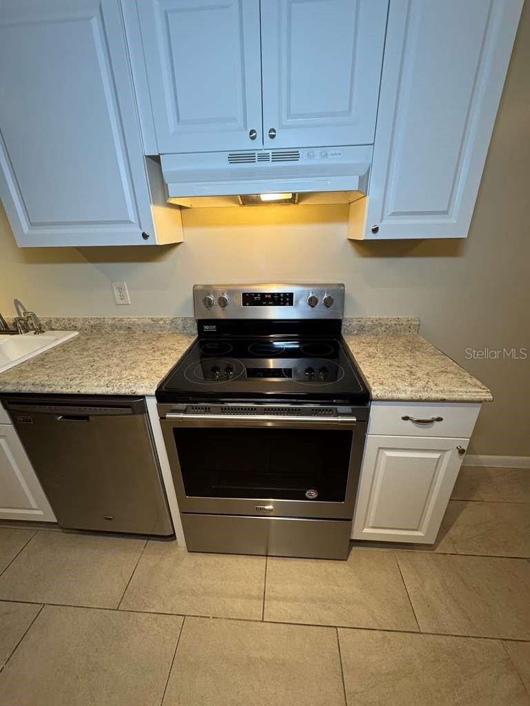 Image 8 of 22 For 2050 Oleander Boulevard 10-206