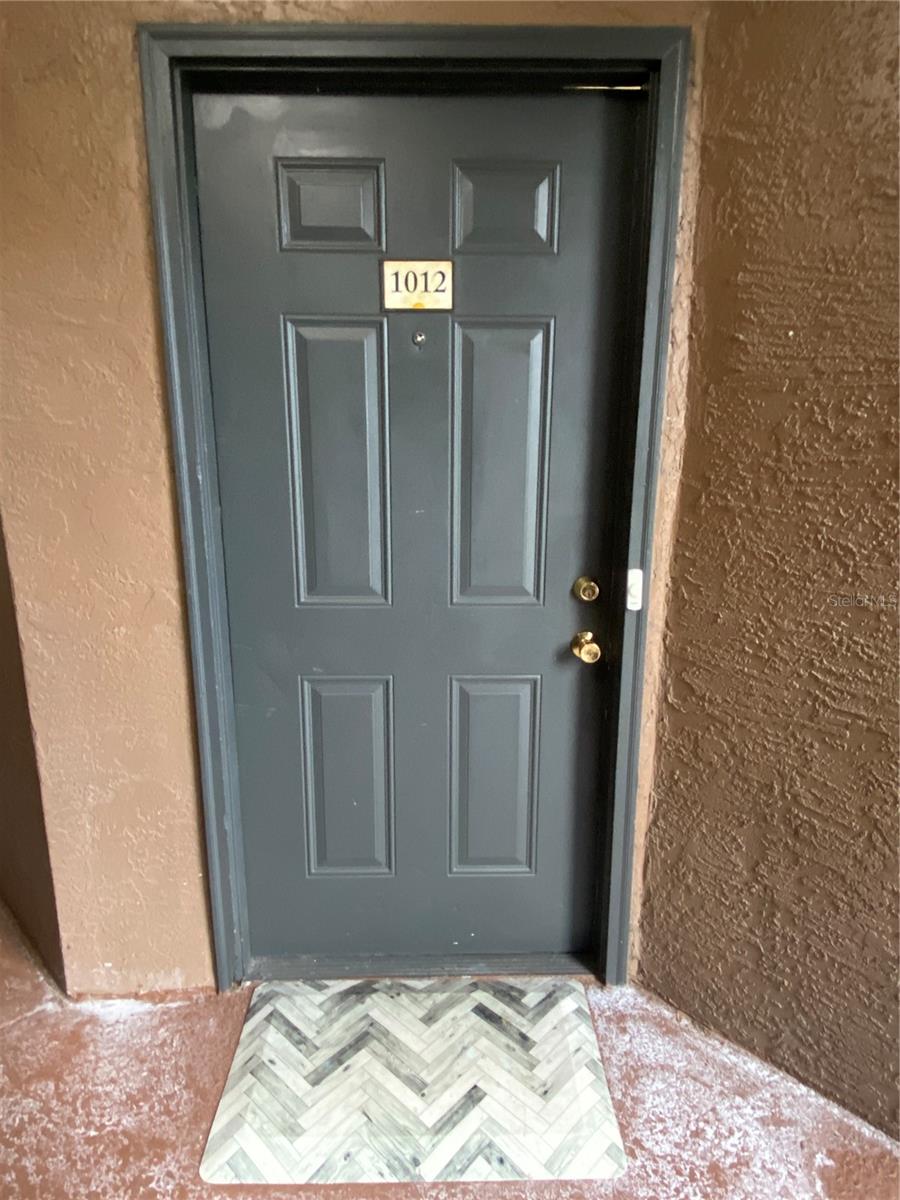 Image 2 of 7 For 4630 Commander Drive 1012