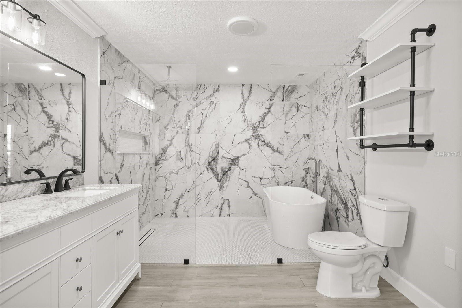 Image 15 of 34 For 627 Mellowood Avenue