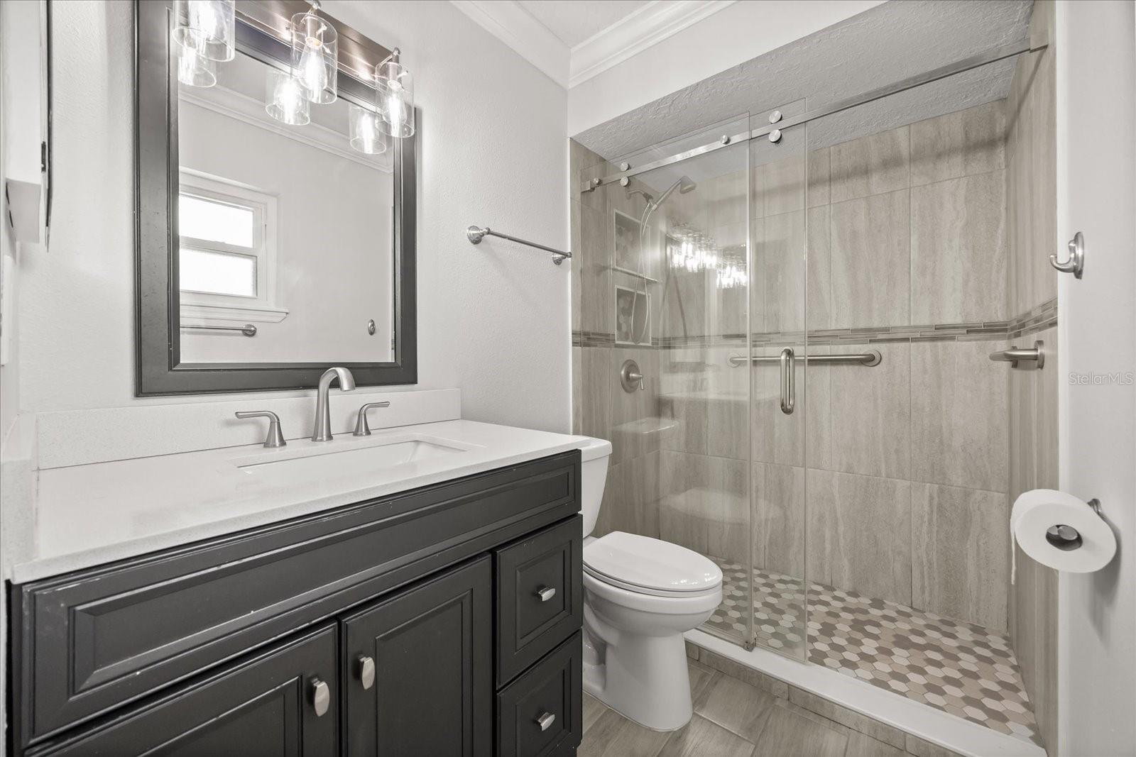 Image 20 of 34 For 627 Mellowood Avenue