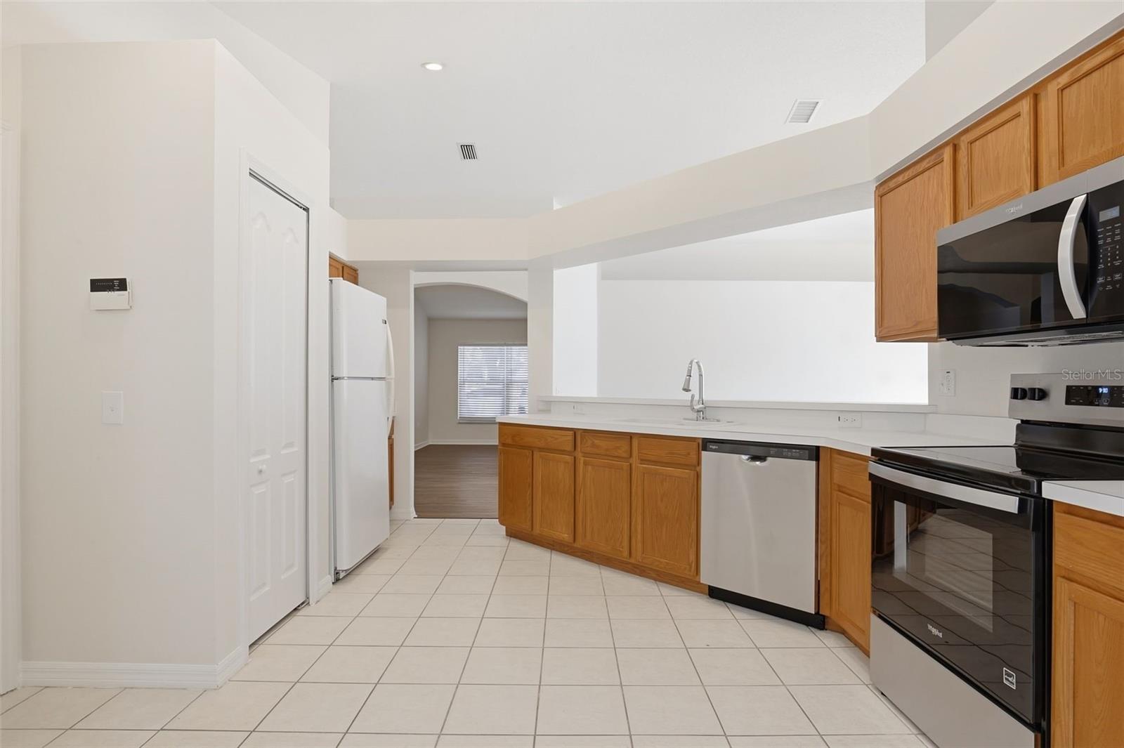 Image 18 of 42 For 11240 Lake Lanier Drive