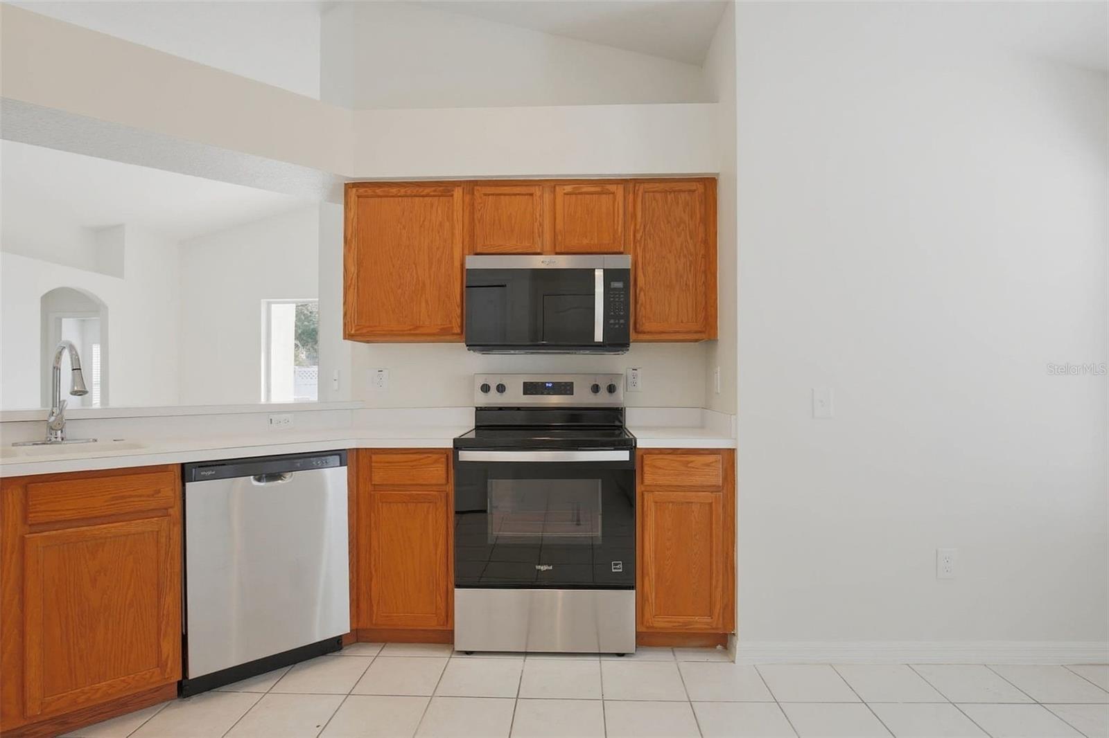 Image 21 of 42 For 11240 Lake Lanier Drive