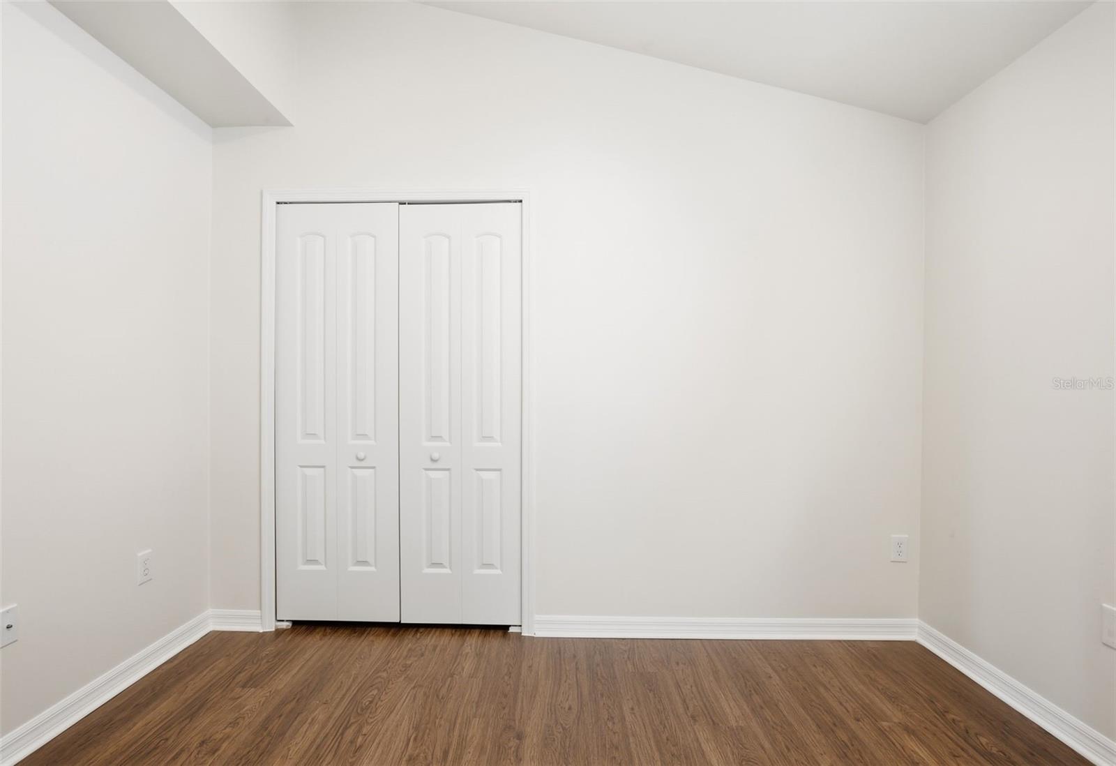 Image 26 of 42 For 11240 Lake Lanier Drive