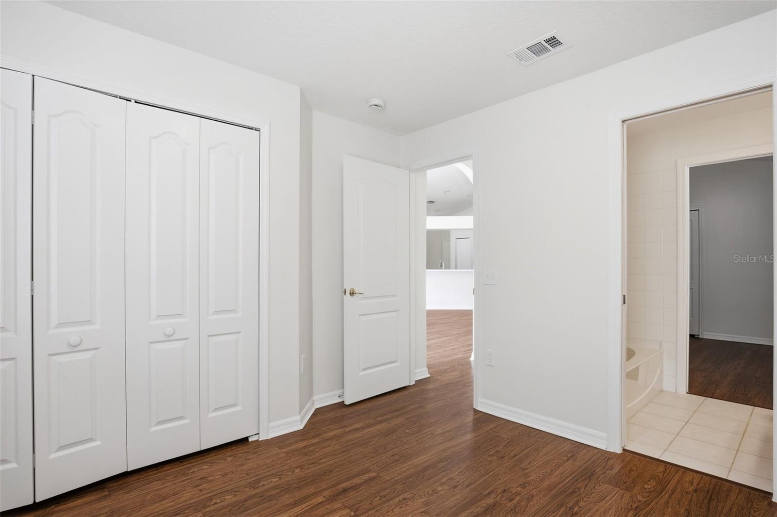 Image 29 of 42 For 11240 Lake Lanier Drive