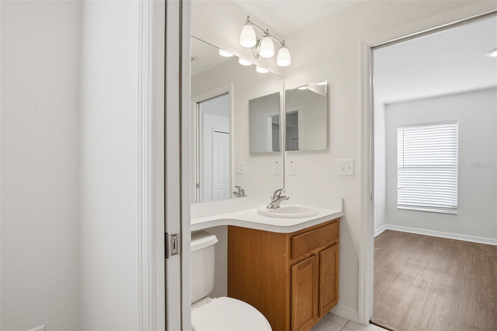 Image 34 of 42 For 11240 Lake Lanier Drive