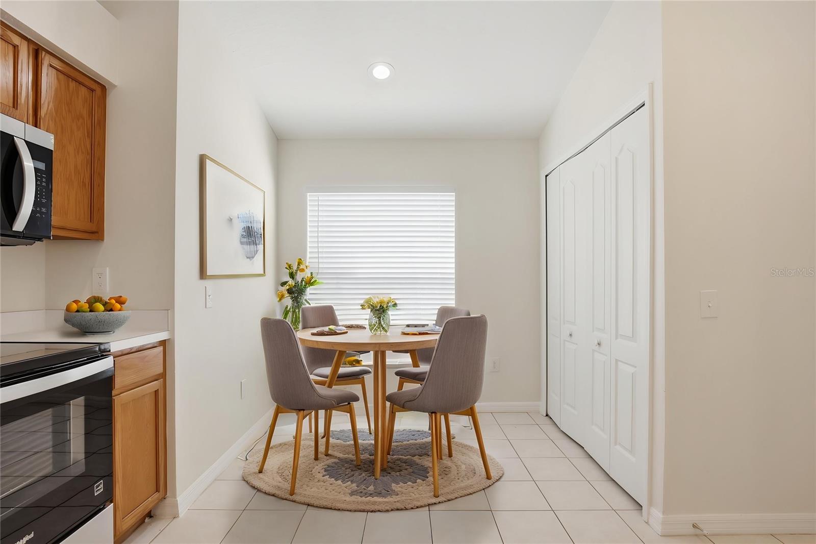 Image 5 of 42 For 11240 Lake Lanier Drive