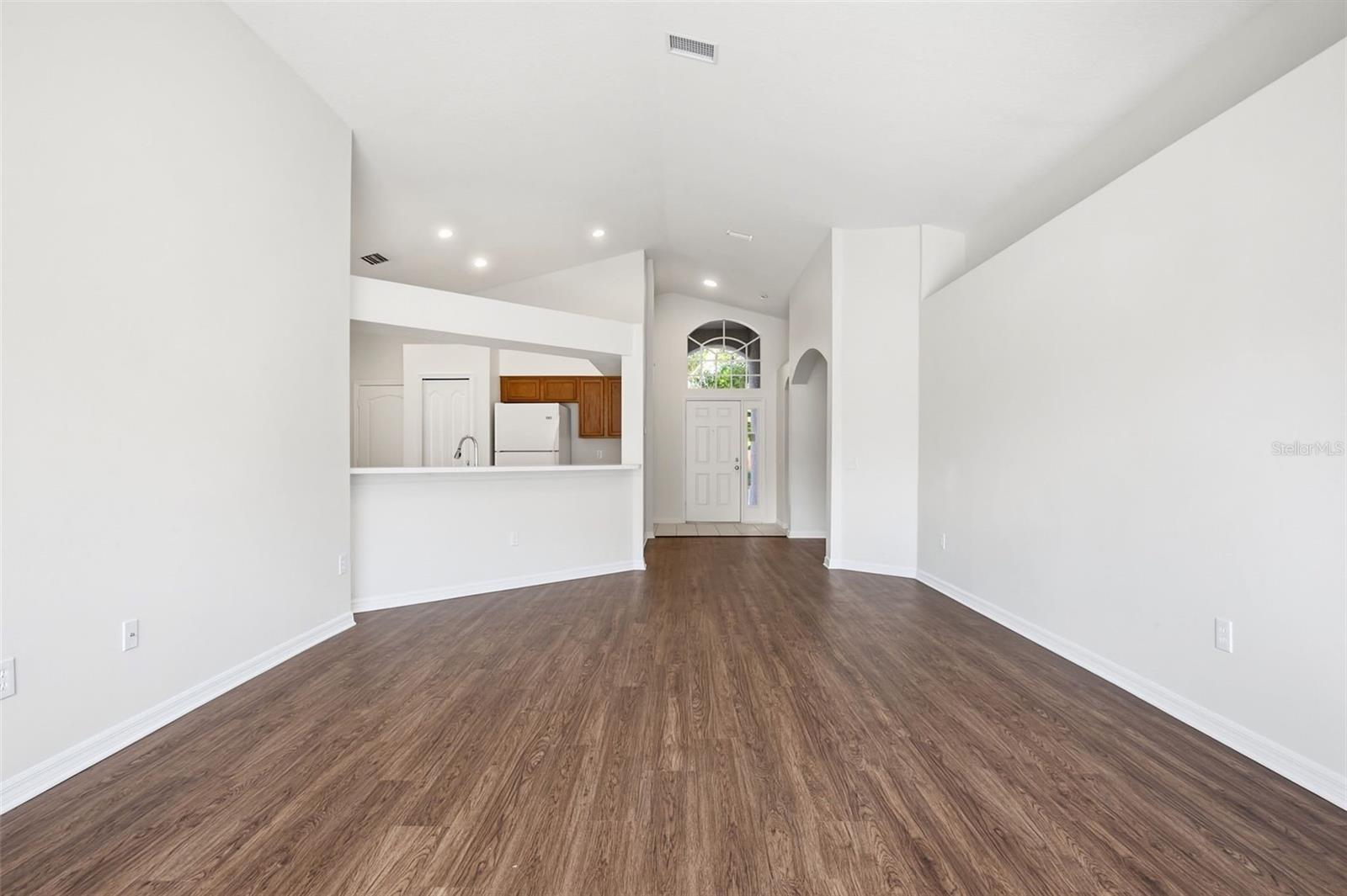 Image 9 of 42 For 11240 Lake Lanier Drive