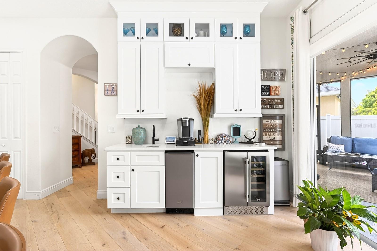 Image 10 of 43 For 318 Tudor Spring Court